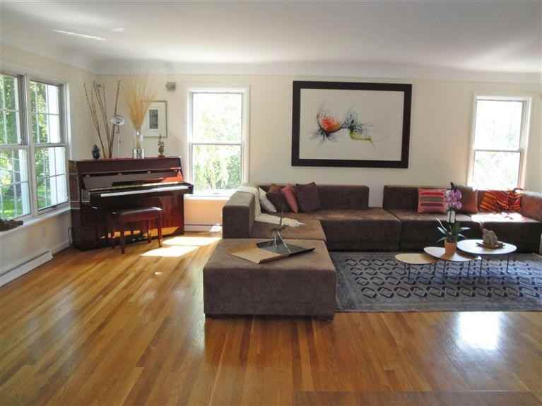 7777 Tecumseh Trail - Photo 3 of 15