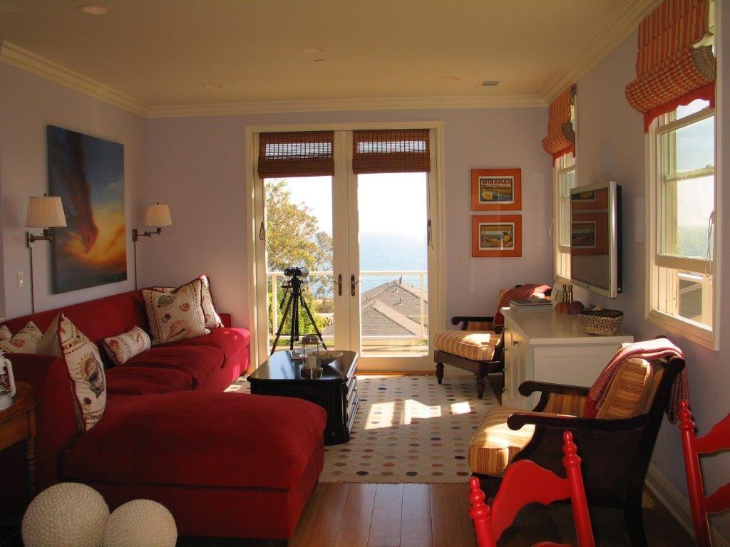 2643 Freesia Dr - Photo 3 of 20