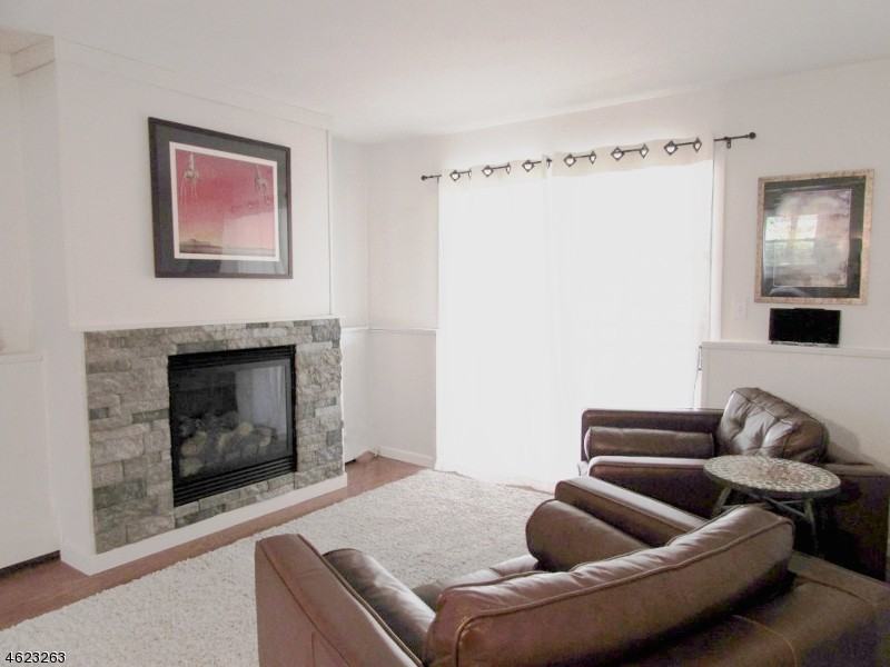 1 S White Birch Terrace - Photo 2 of 6