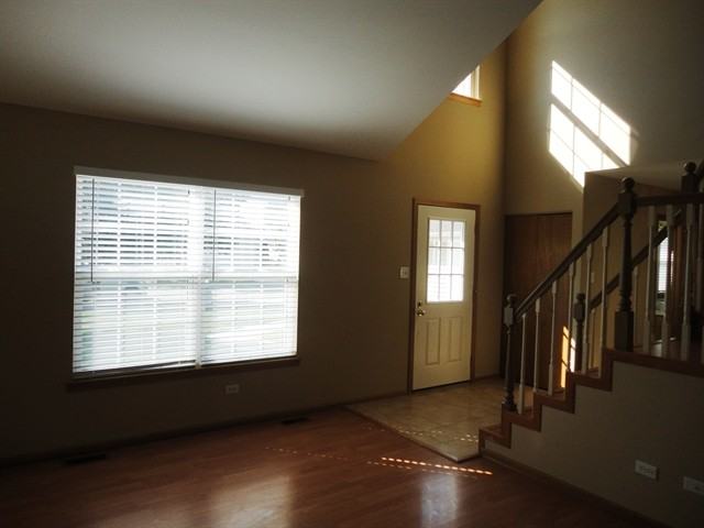 4515 Skylark Ln - Photo 2 of 18