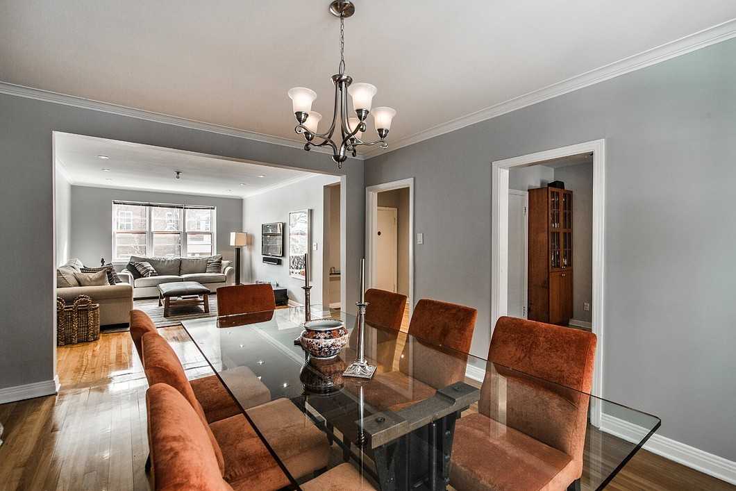 Ave Prince Albert & Ave Windsor - Photo 2 of 9