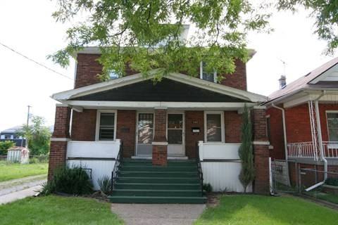 547 Brock St - Photo 2 of 8