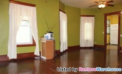 2312 E 35th St - Photo 3 of 11