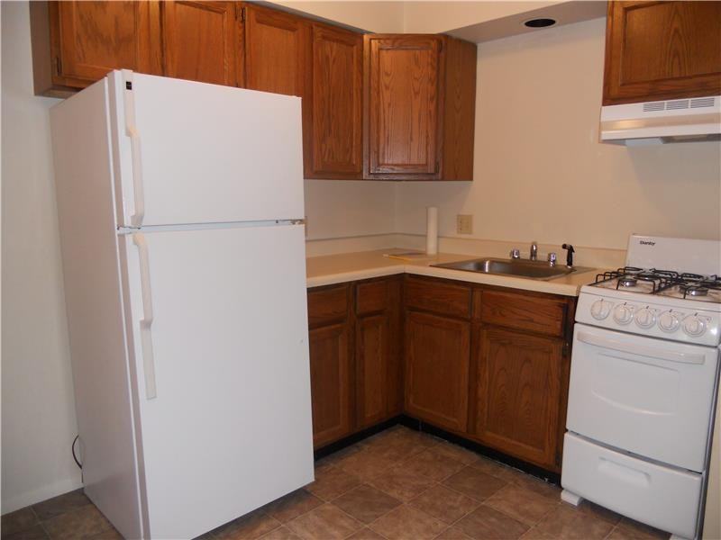 60 Church St #2 - Photo 2 of 7