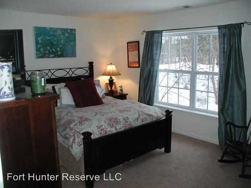 3158 Carmen Rd - Photo 2 of 5