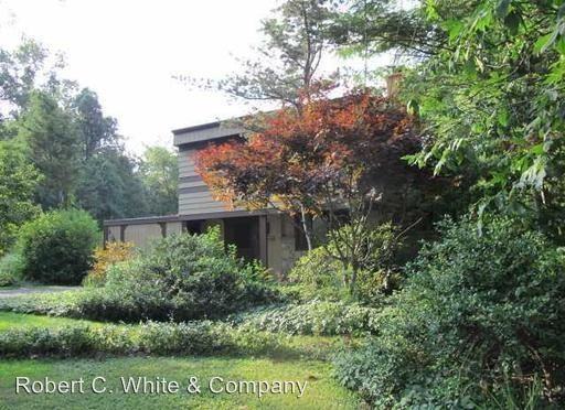 54 Wellyn Dr - Photo 3 of 17