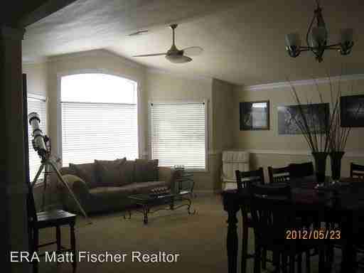 2301 S 43rd Dr - Photo 3 of 24