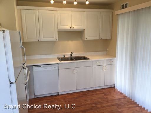 651 Index Pl NE - Photo 3 of 11