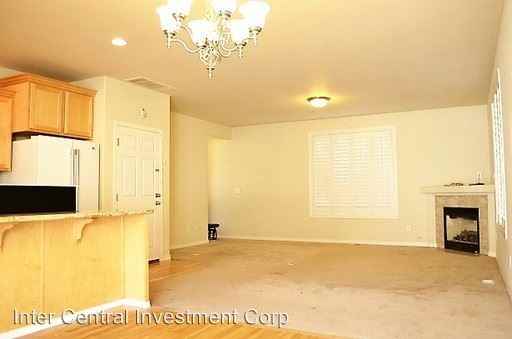13616 NE 202nd St - Photo 2 of 12