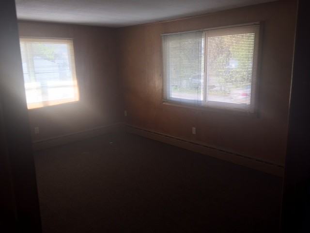 929 Jackson St - Photo 3 of 9