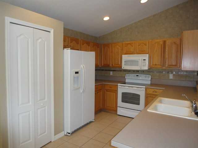 2722 Billingham Dr - Photo 3 of 14