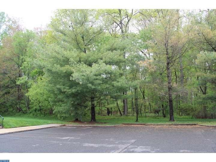 11 Woodbine Ct - Photo 2 of 20