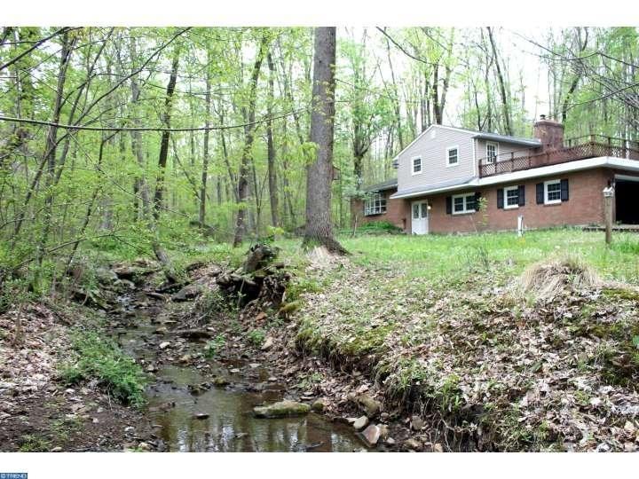 1660 Upper Ridge Rd - Photo 2 of 25