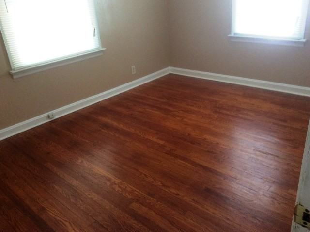 7817 Utica Dr - Photo 3 of 7