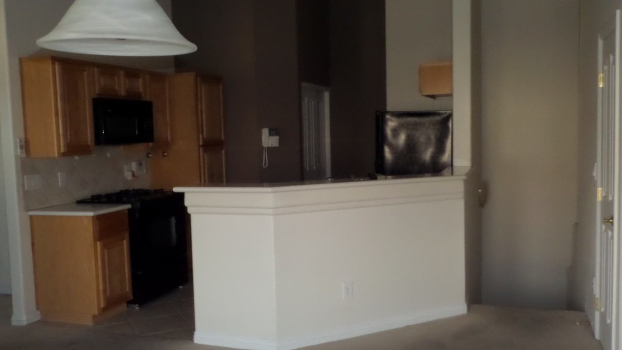 1089 Pleasure Ln #101 - Photo 3 of 10