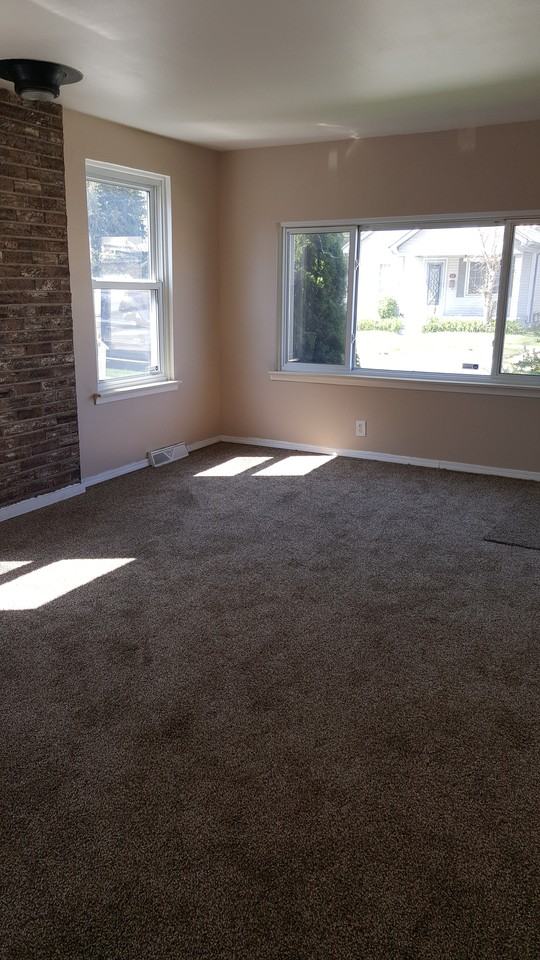 31 W Kalama Ave - Photo 2 of 13