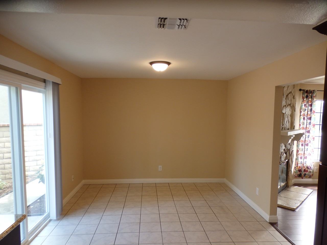 361 Greendale Dr - Photo 3 of 20