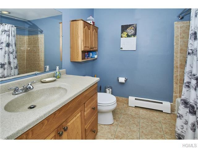 118 Parkside Dr #118 - Photo 3 of 11