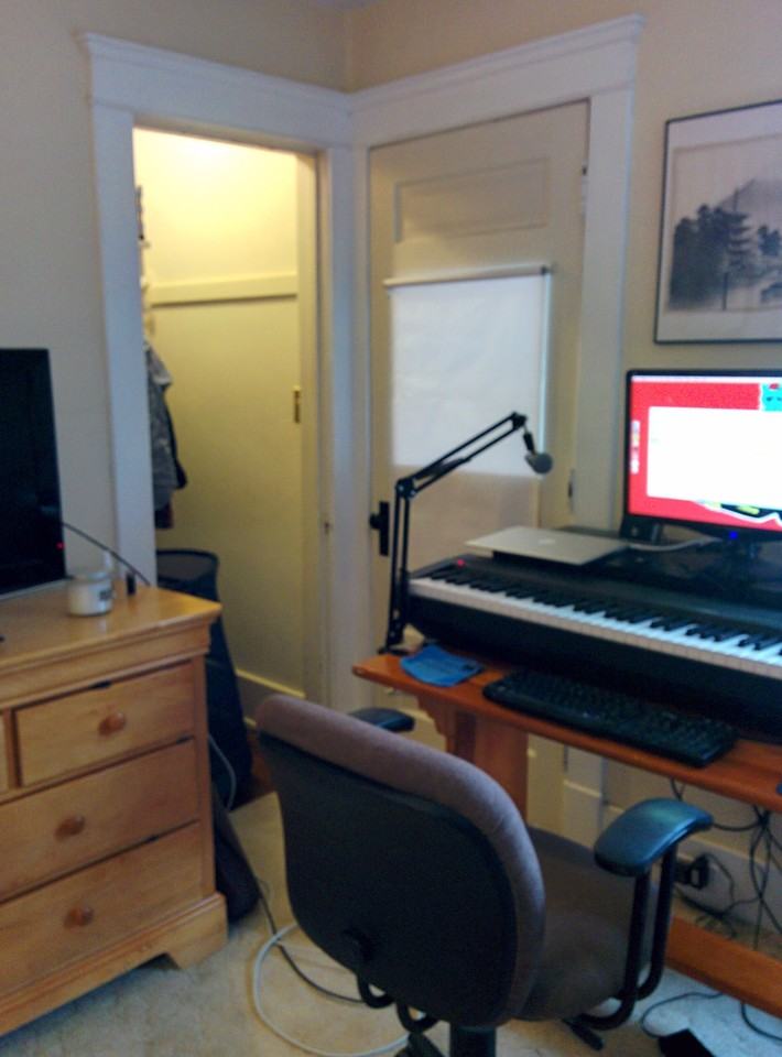 202 East Davis Avenue - Photo 2 of 8