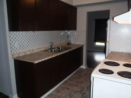 4836 Hendon Way - Photo 2 of 8
