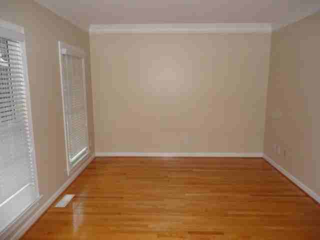 1013 Clatter Ave - Photo 3 of 15