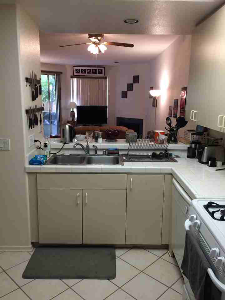 Sunset Boulevard - Photo 3 of 6