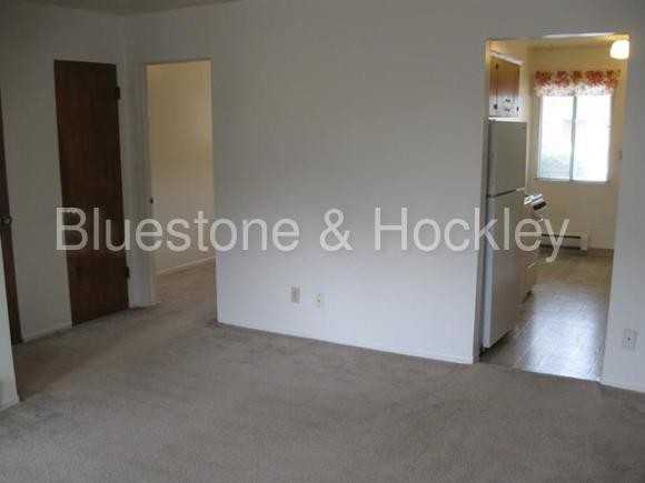 1120 NE 57th Ave - Photo 2 of 7