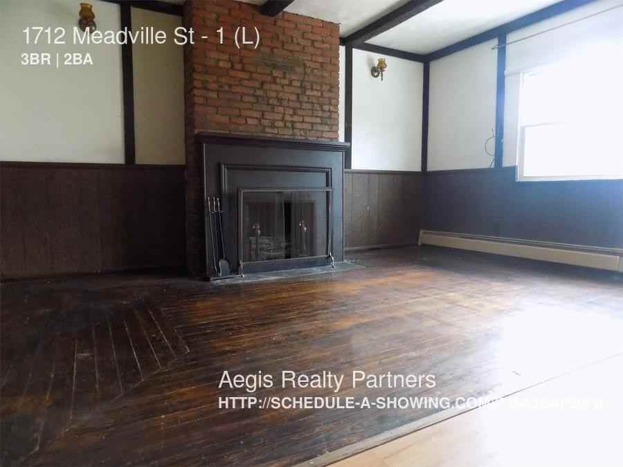 1712 Meadville St #1L - Photo 3 of 24