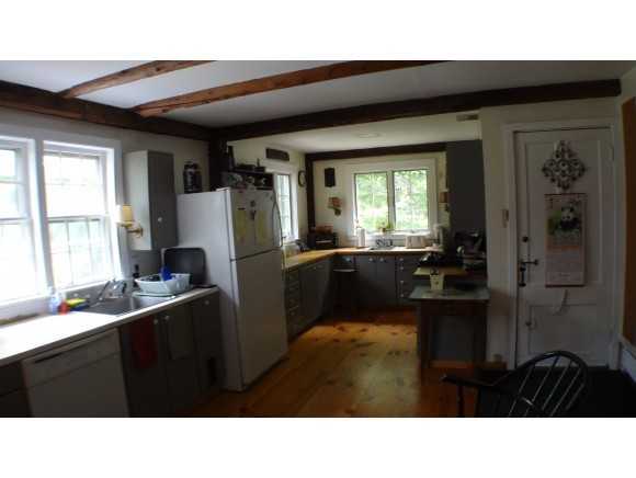 94 Tiffany Hill Rd - Photo 3 of 21