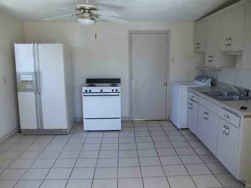 103 E Apache St #103EAPACHE - Photo 3 of 9