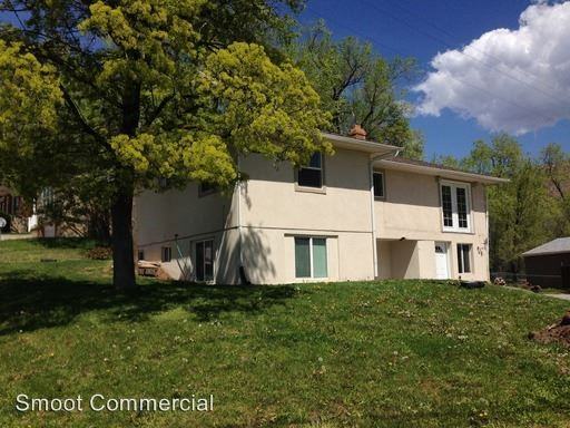 3150 E Ave - Photo 2 of 8