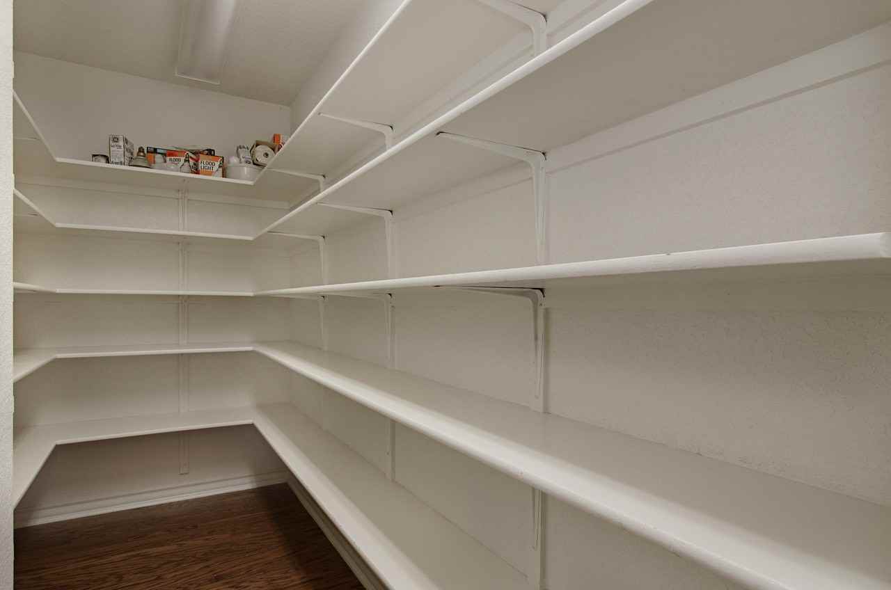 107 Antler Cir - Photo 3 of 25