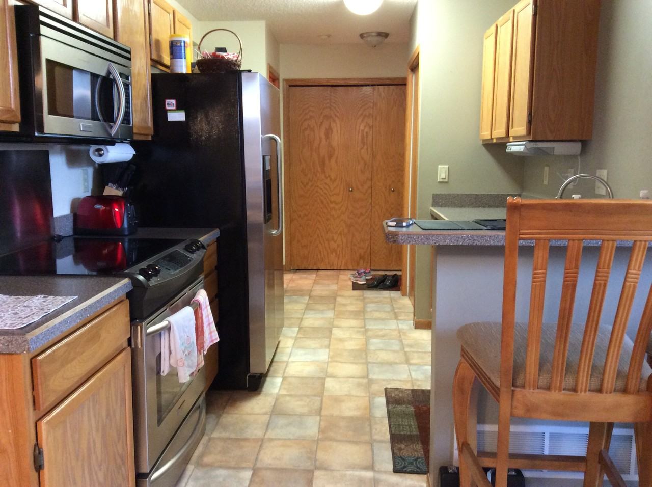 8192 Middletown Rd - Photo 2 of 11