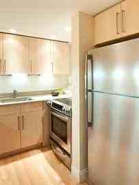 136 Beacon Street #1 - Photo 3 of 6