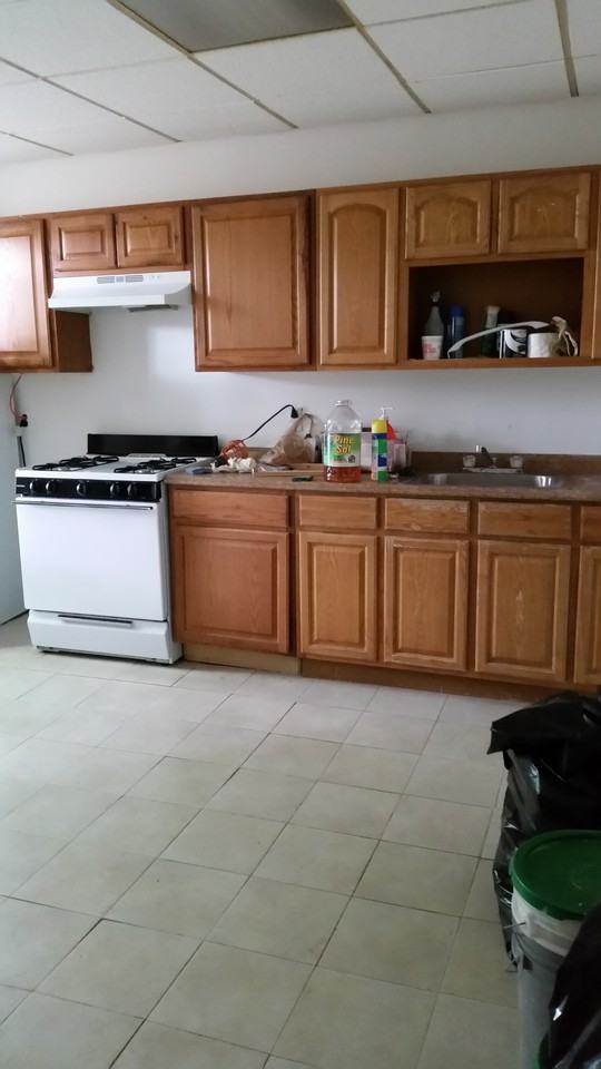 698 Bergen Street #1st floor - Photo 2 of 4