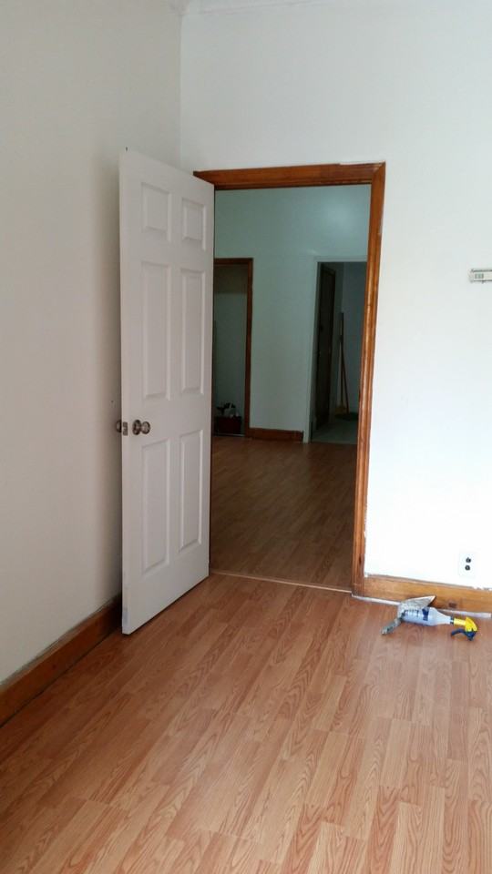 698 Bergen Street #1st floor - Photo 3 of 4
