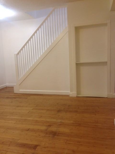 407 Avenue C South - Photo 4 of 8