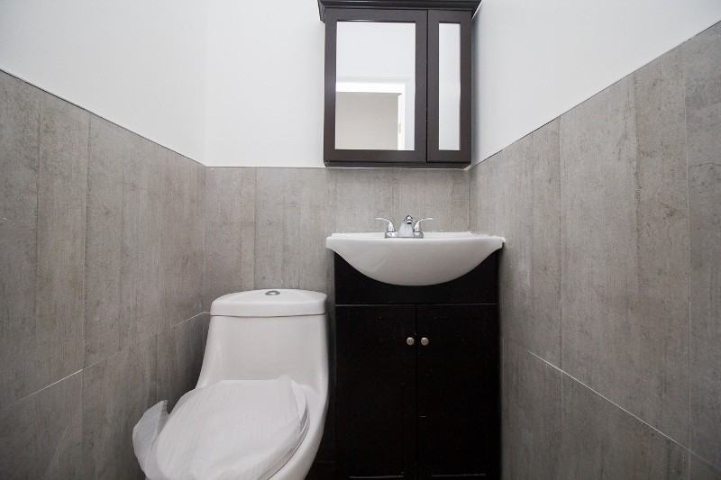 1254 Union Street - Photo 3 of 8