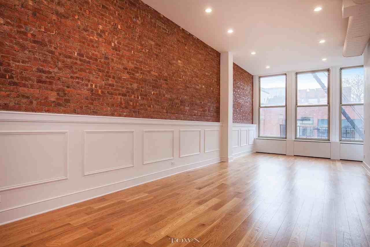 433 Broadway #3rdFL - Photo 2 of 8