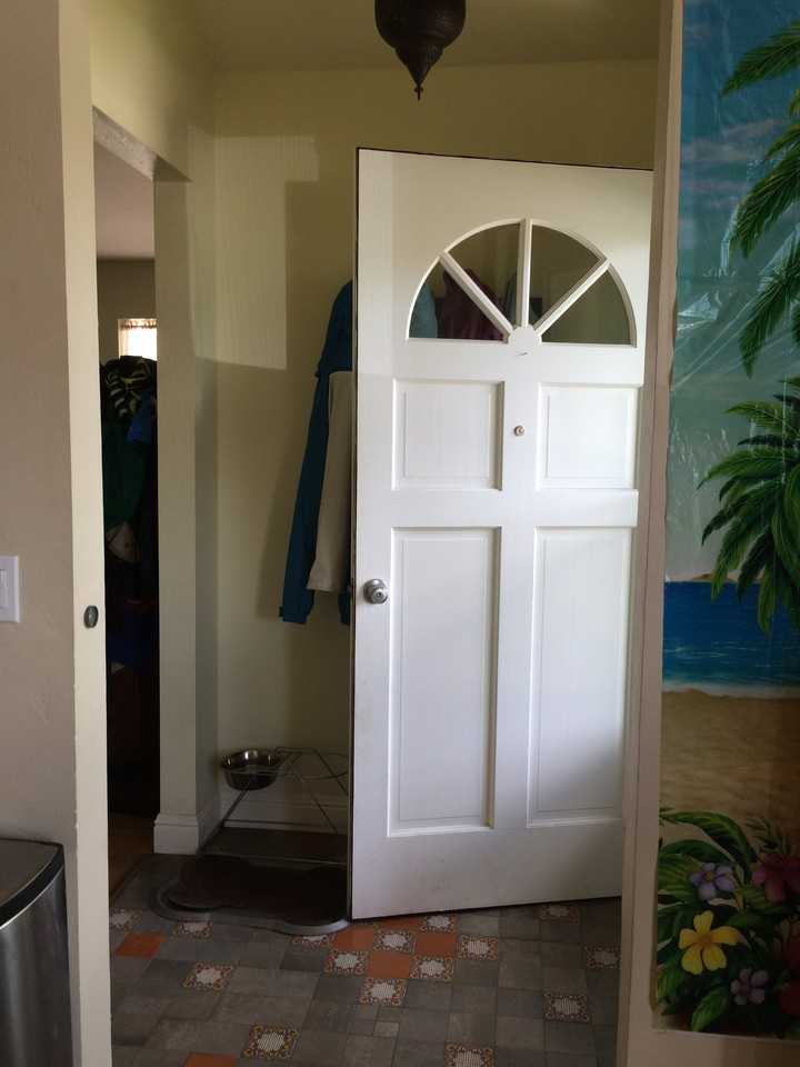 3195 Woodmont Drive Room - Photo 3 of 27