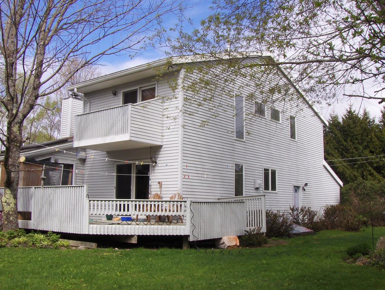 11 Kiesow Lane - Photo 2 of 22