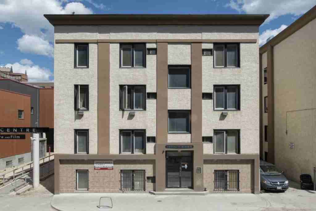 391  Balmoral Street - Photo 2 of 13