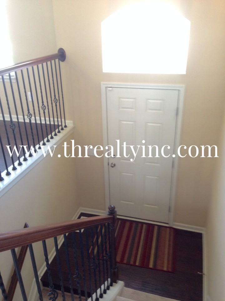 13982 Wimbledon Ct - Photo 2 of 24