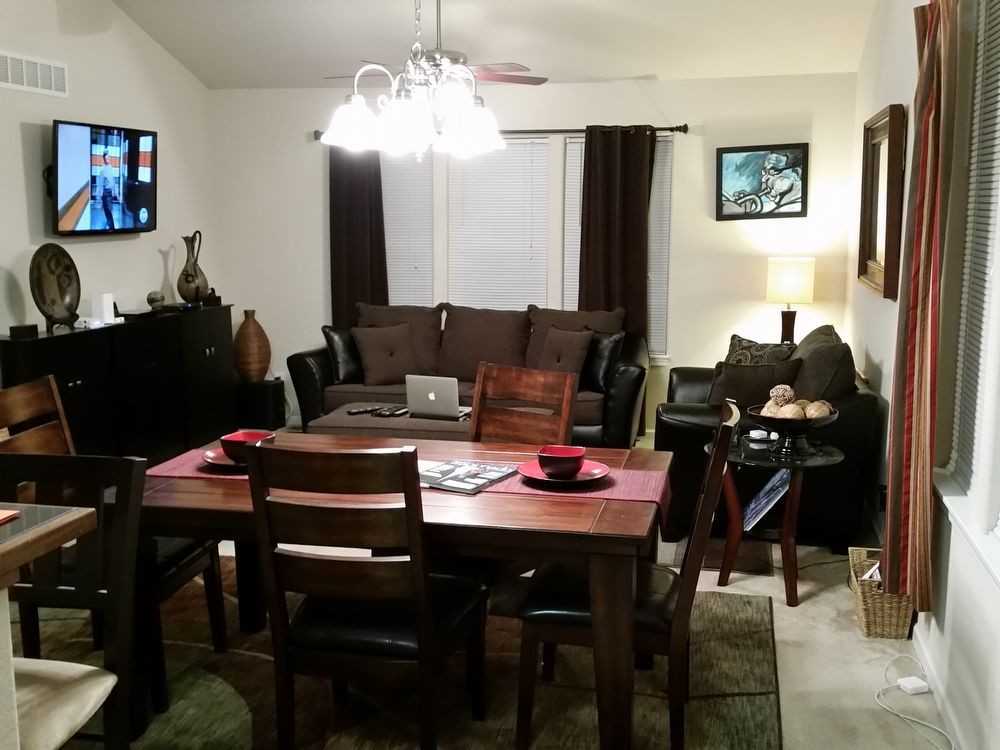 1498 Marilee Dr - Photo 2 of 13