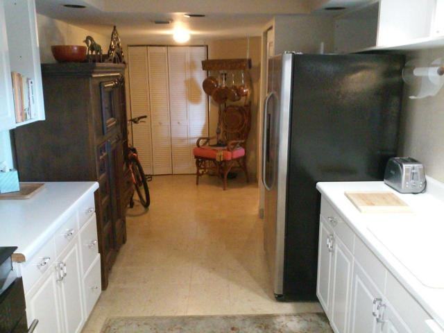 2455 Lindell Boulevard 3501 - Photo 3 of 5