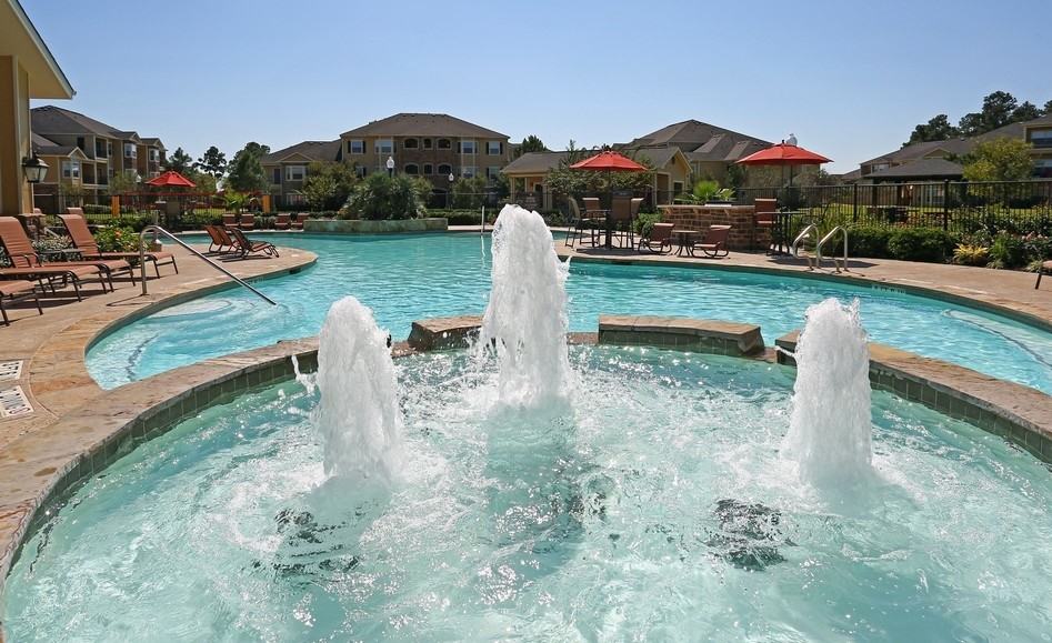 West End Lodge - Photo 2 of 50