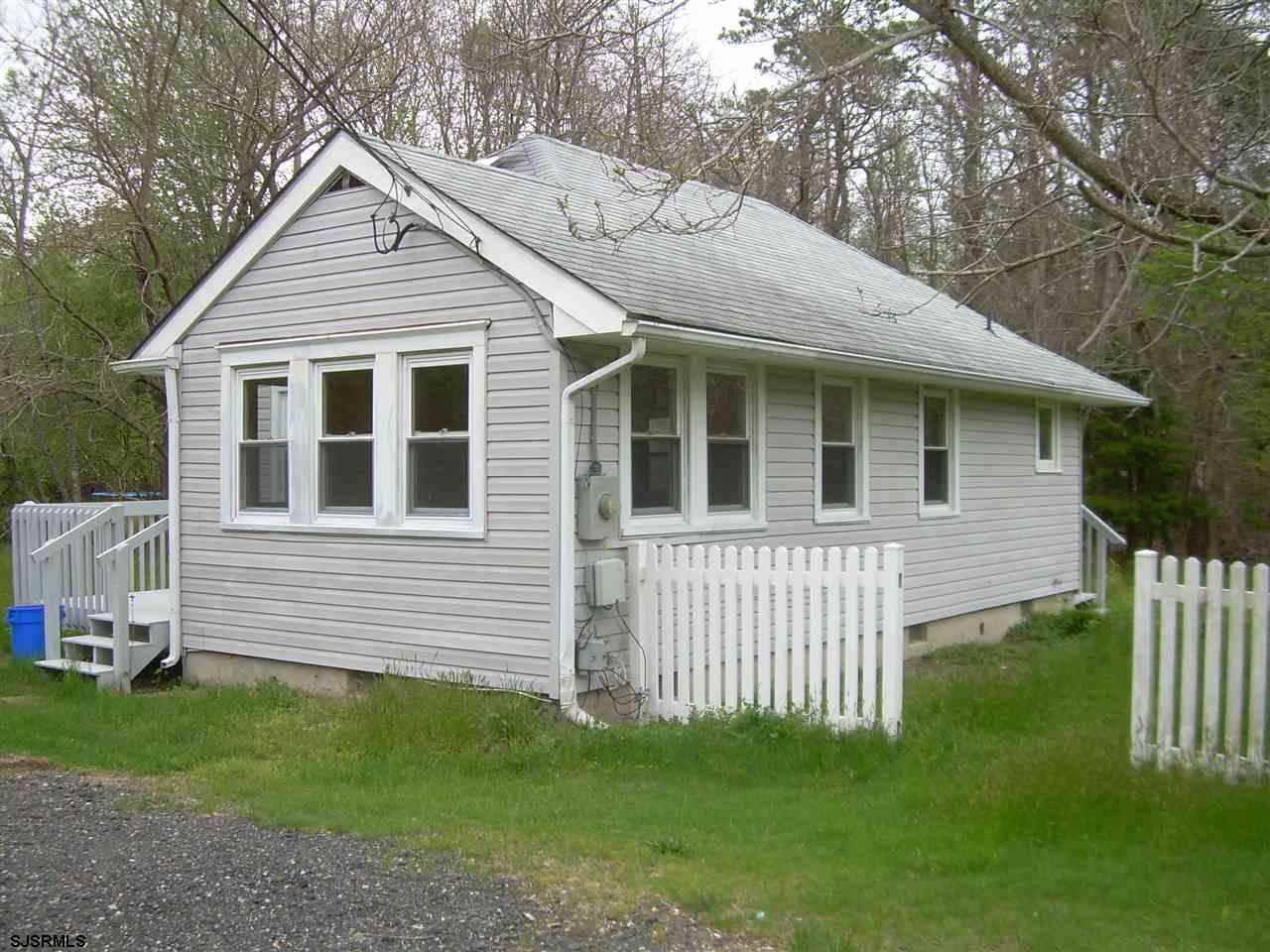 5952 Baker Ave - Photo 2 of 3