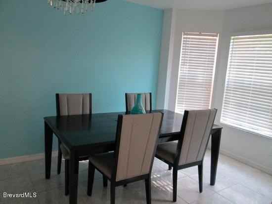 1468 Wellington Cir - Photo 3 of 5