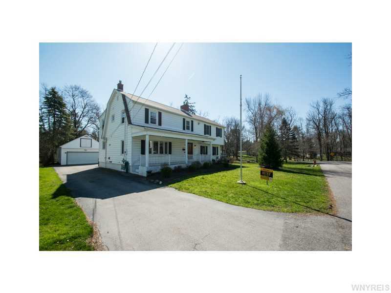 4855 East Ave - Photo 2 of 6