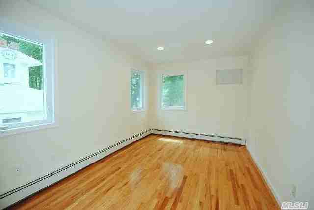 108 Van Nostrand Ave - Photo 3 of 16